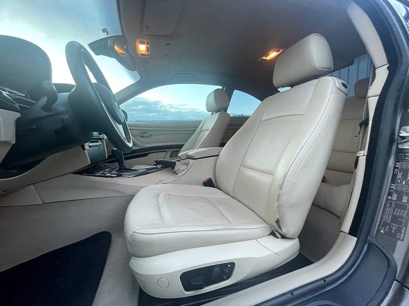 BMW Série 3 Coupé 2010