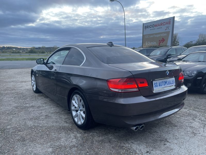 BMW Série 3 Coupé 2010