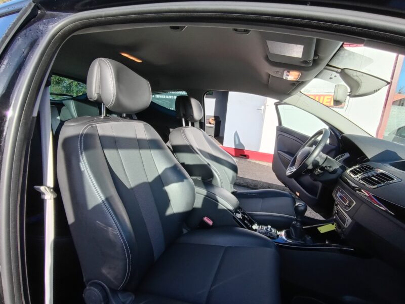 RENAULT MEGANE III CoupÃ© 2013