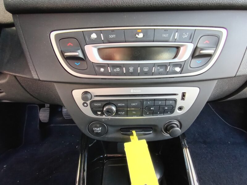 RENAULT MEGANE III CoupÃ© 2013