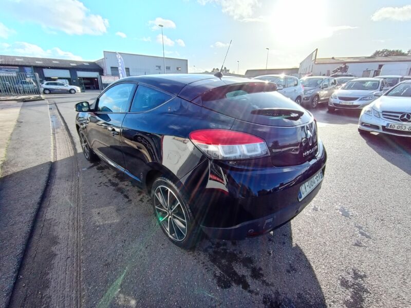 RENAULT MEGANE III CoupÃ© 2013