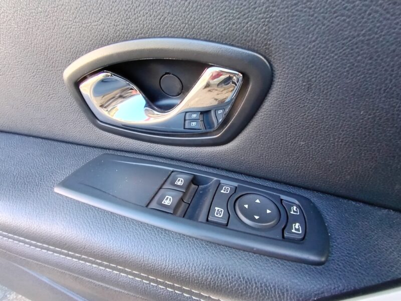 RENAULT MEGANE III CoupÃ© 2013