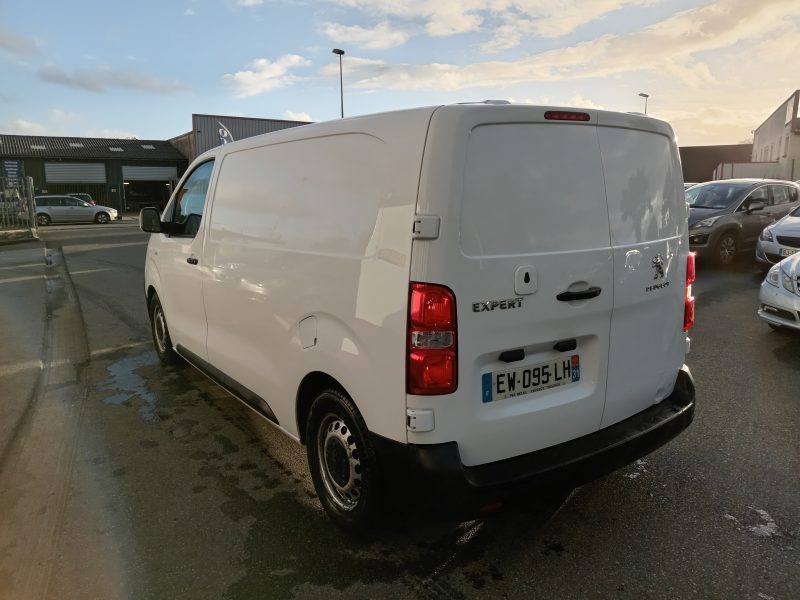 PEUGEOT EXPERT Camionnette 2018