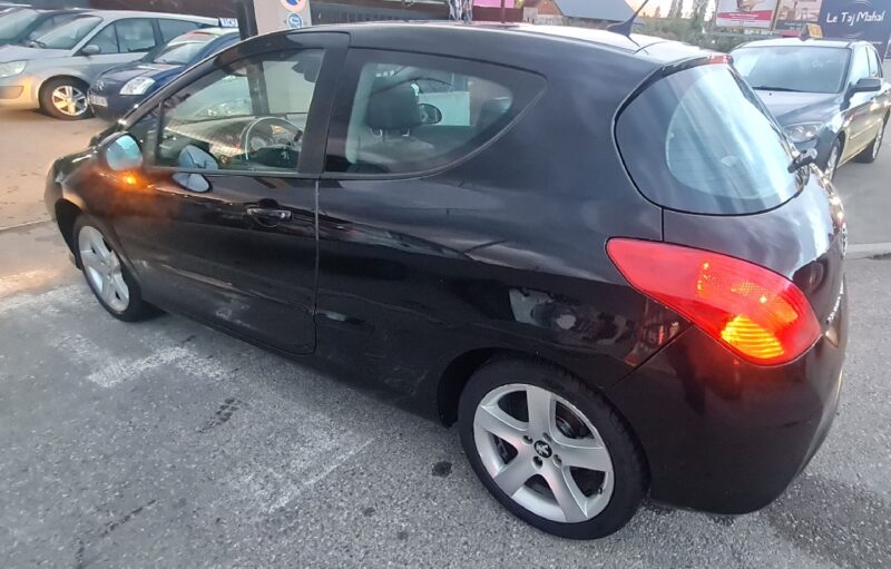 PEUGEOT 308 I 2008