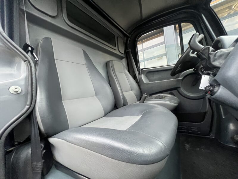 MEGA FOURGON UTILITAIRE SANS PERMIS / BOITE AUTOMATIQUE - Garantie 3 Mois