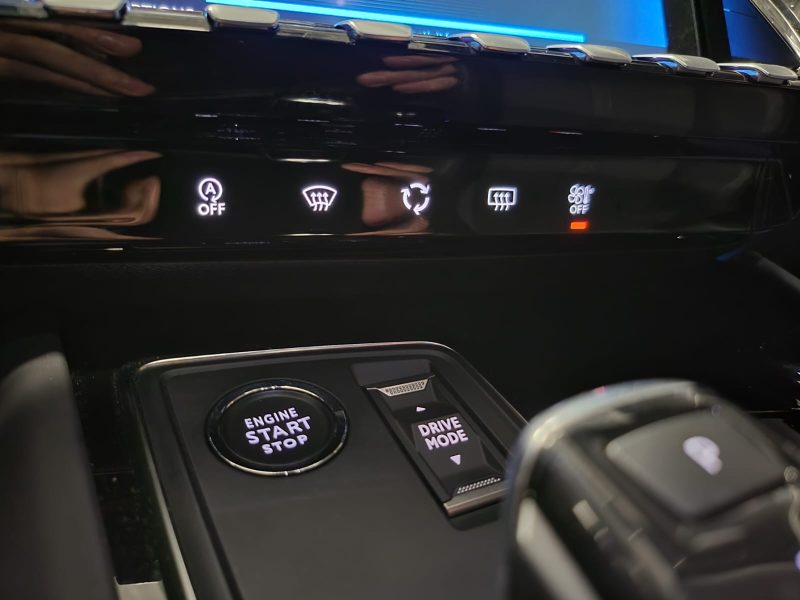 PEUGEOT 508 1.5 BlueHDI 130 cv ALLURE / BVA EAT8 / CARPLAY / CAMERA / LUMIERES D'AMBIANCES