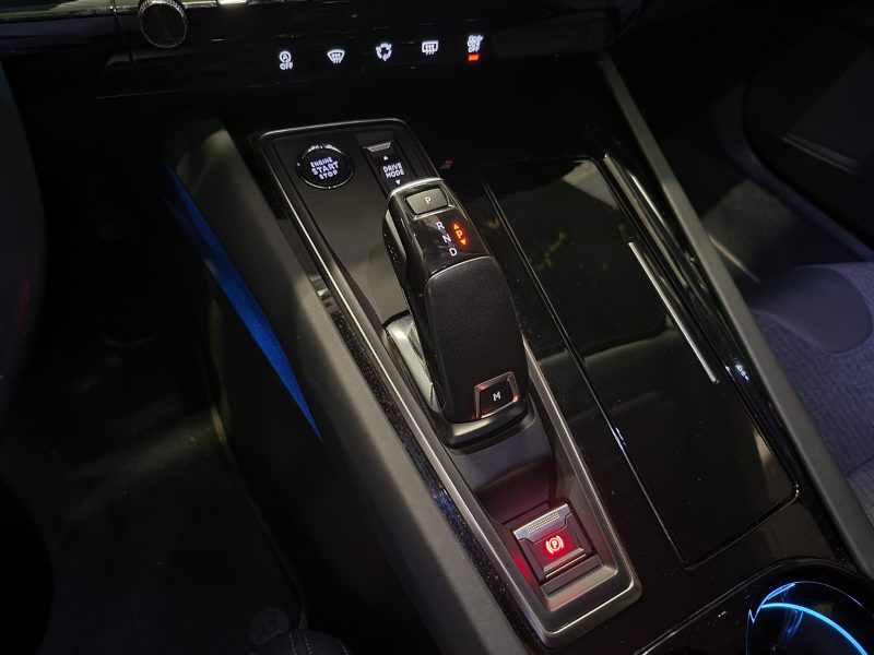 PEUGEOT 508 1.5 BlueHDI 130 cv ALLURE / BVA EAT8 / CARPLAY / CAMERA / LUMIERES D'AMBIANCES