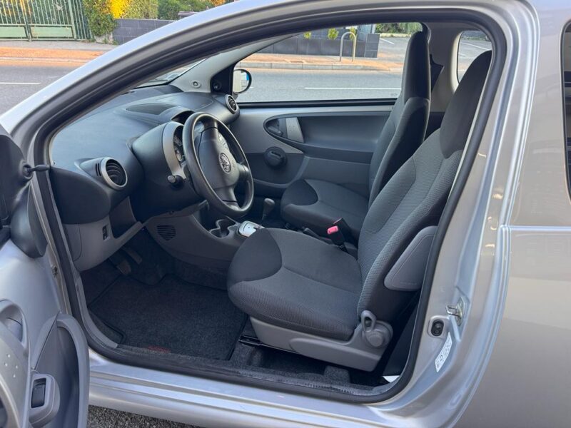 TOYOTA AYGO 1,0 CITY AUTOMATIQUE