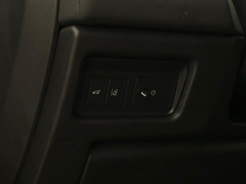 Land-rover DISCOVERY SPORT 2.0 TD4 150CH 4WD HSE