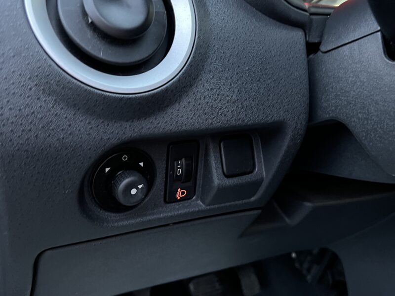 CITROEN C3 PHASE 2 1.1 60 Cv 31 700 Kms / 5 PORTES BLUETOOTH ORIGINE FRANCE - GARANTIE 1 AN