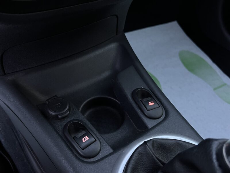 CITROEN C3 PHASE 2 1.1 60 Cv 31 700 Kms / 5 PORTES BLUETOOTH ORIGINE FRANCE - GARANTIE 1 AN