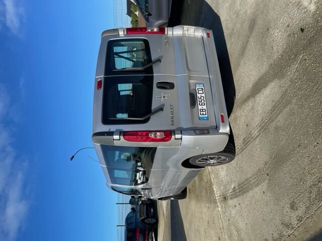 RENAULT TRAFIC II PASSENGER 2008