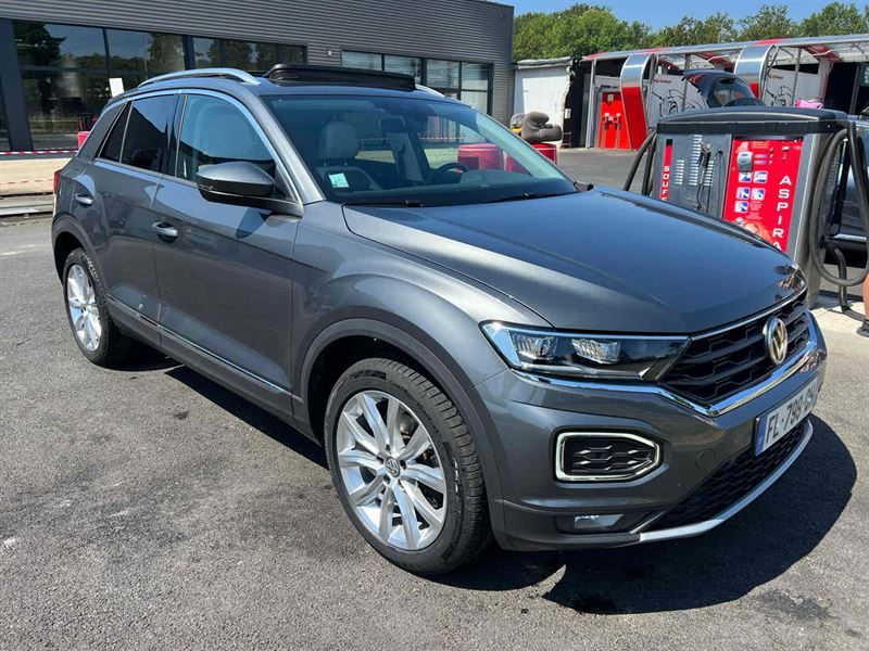 VOLKSWAGEN T-ROC 2019