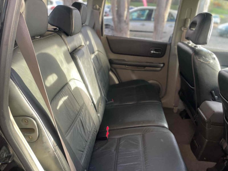 NISSAN X-TRAIL 2005