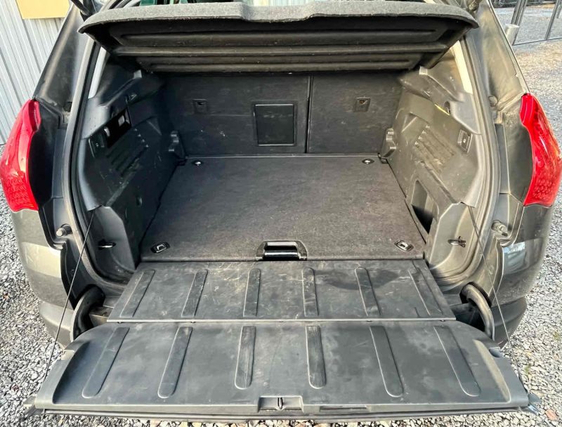 PEUGEOT 3008 Monospace 2012