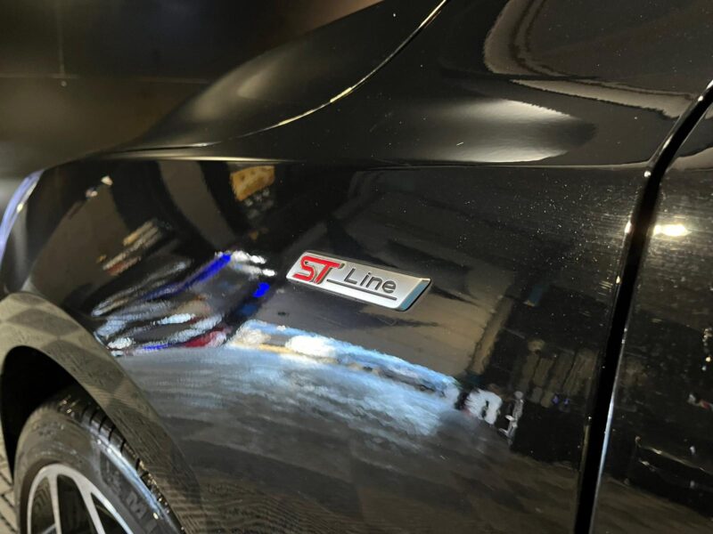 1.0 EcoBoost 155cv / ST LINE / Apple Carplay / Camera de Recul