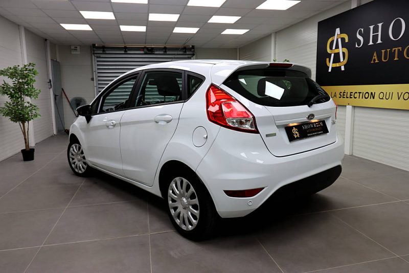 FORD FIESTA VI 2015