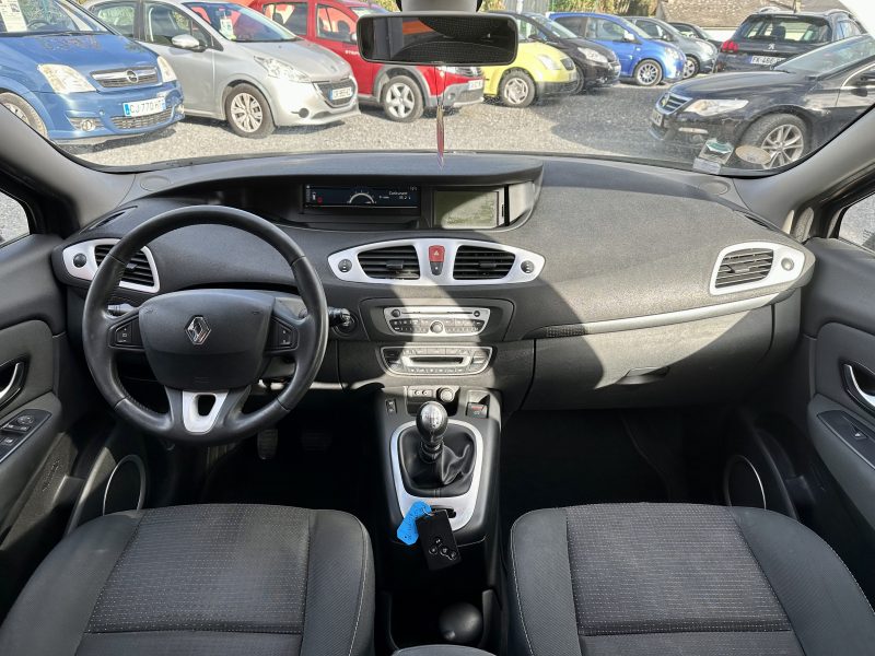 RENAULT SCENIC III 2009