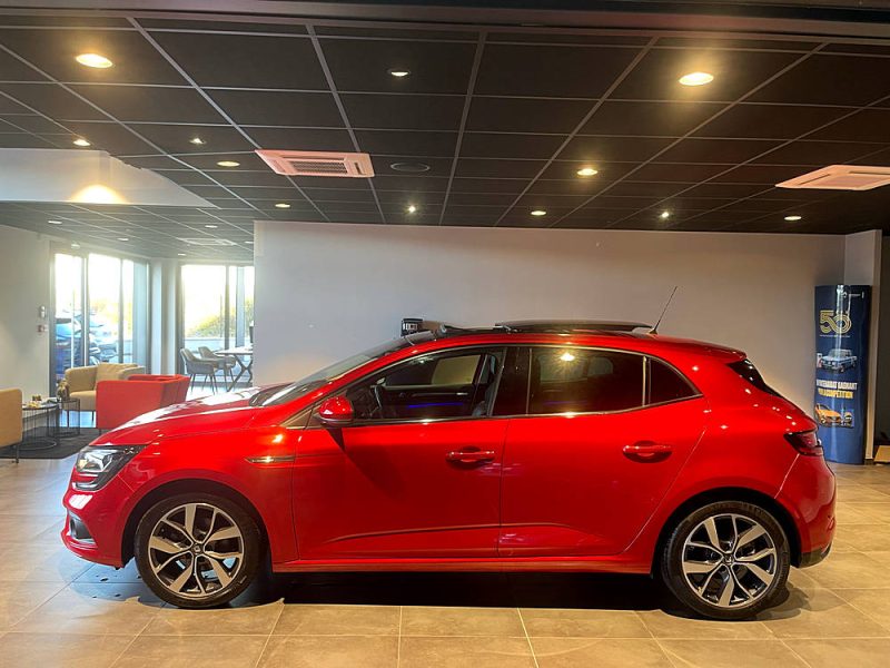 RENAULT  MEGANE 4  2017