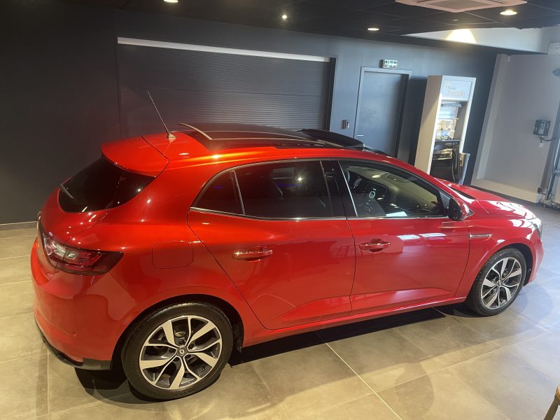 RENAULT  MEGANE 4  2017