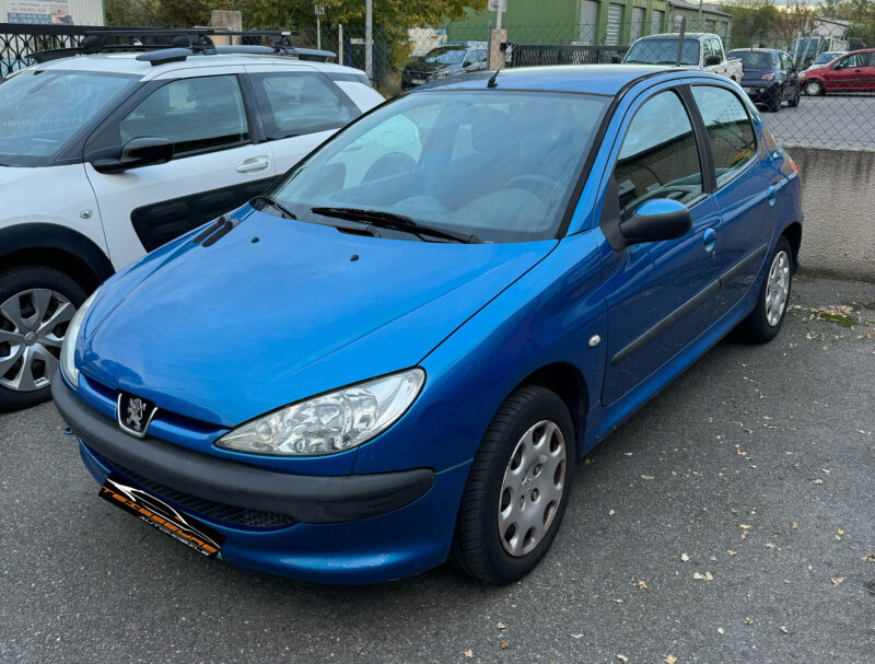PEUGEOT 206 1.4 75ch