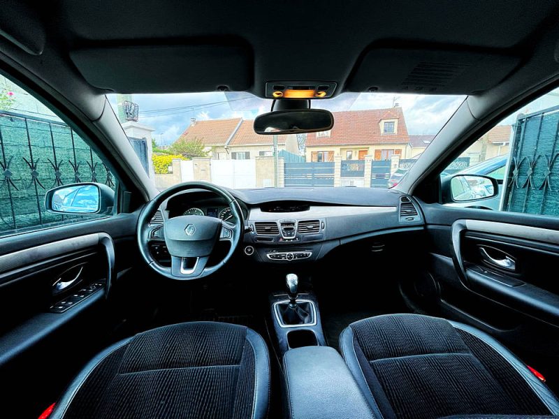 RENAULT LAGUNA III 2008