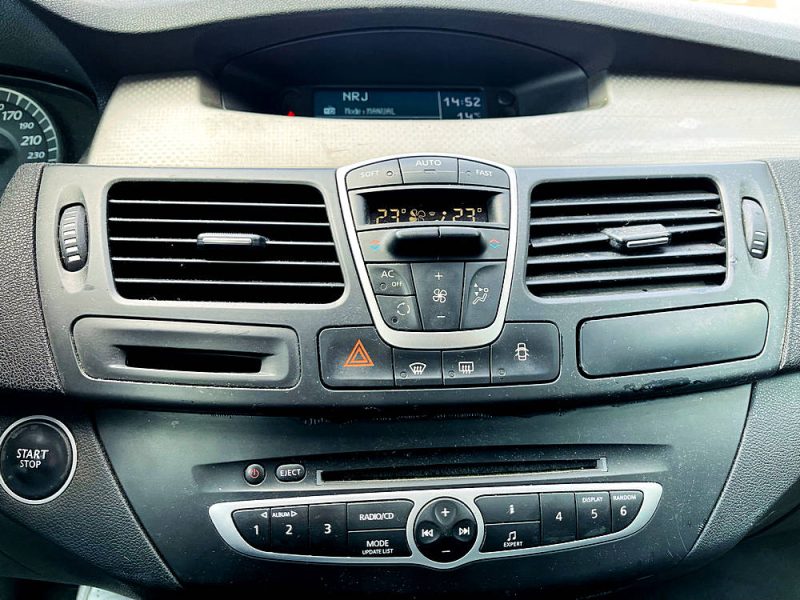 RENAULT LAGUNA III 2008