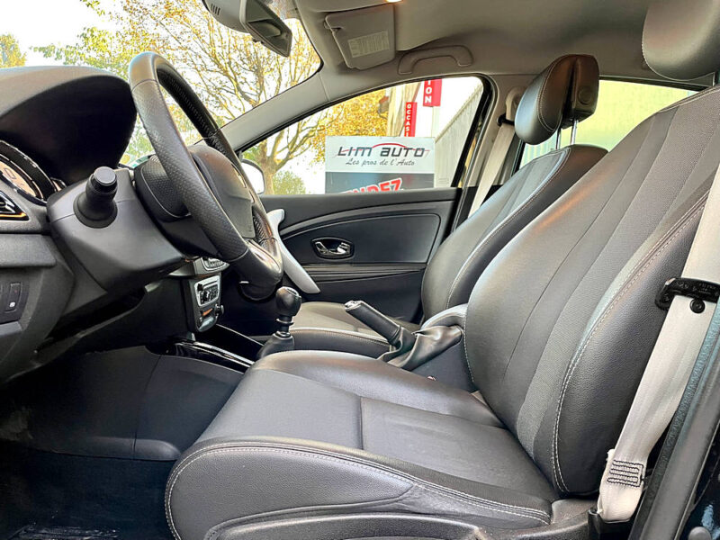 RENAULT MEGANE III 2012