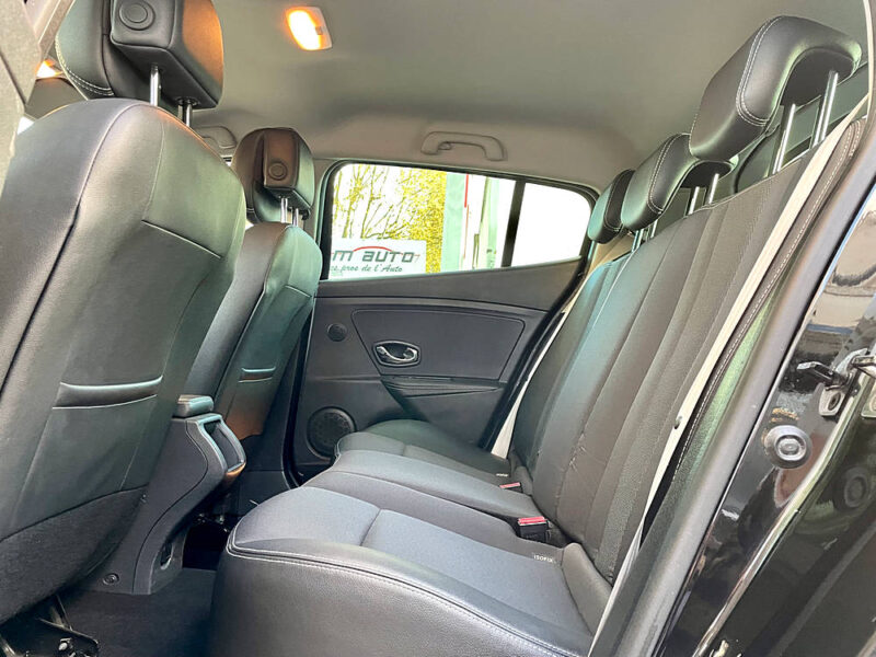 RENAULT MEGANE III 2012