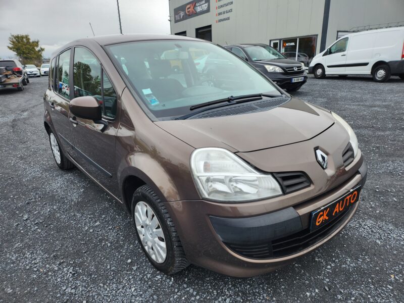 RENAULT GRAND MODUS DCI 75CV 2012 148000 KM 