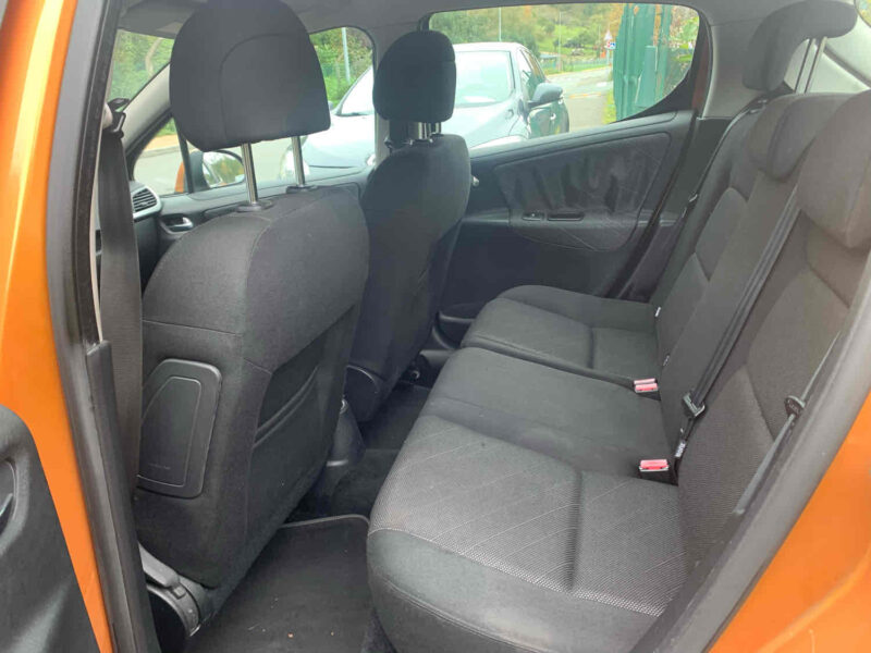 PEUGEOT 207 1.6HDI 90CV