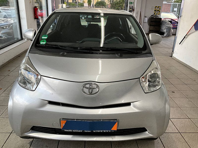 TOYOTA IQ 1.0L 69CH BVA