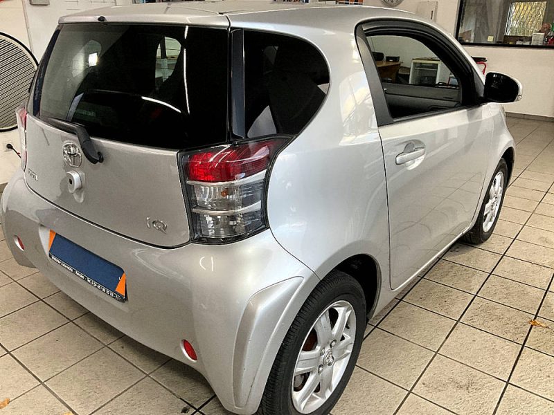 TOYOTA IQ 1.0L 69CH BVA