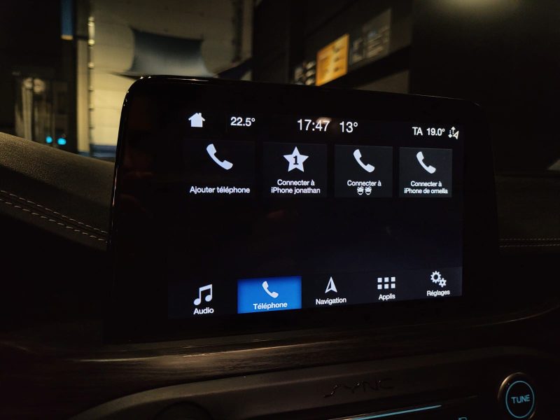 FORD FOCUS 1.5 SCTi 182cv Vignale BVA / APPLE CARPLAY / SIEGES CHAUFFANT / TOIT OUVRANT