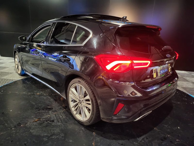 FORD FOCUS 1.5 SCTi 182cv Vignale BVA / APPLE CARPLAY / SIEGES CHAUFFANT / TOIT OUVRANT