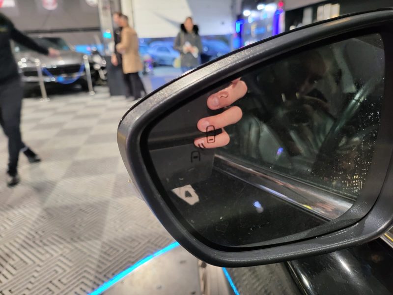 FORD FOCUS 1.5 SCTi 182cv Vignale BVA / APPLE CARPLAY / SIEGES CHAUFFANT / TOIT OUVRANT