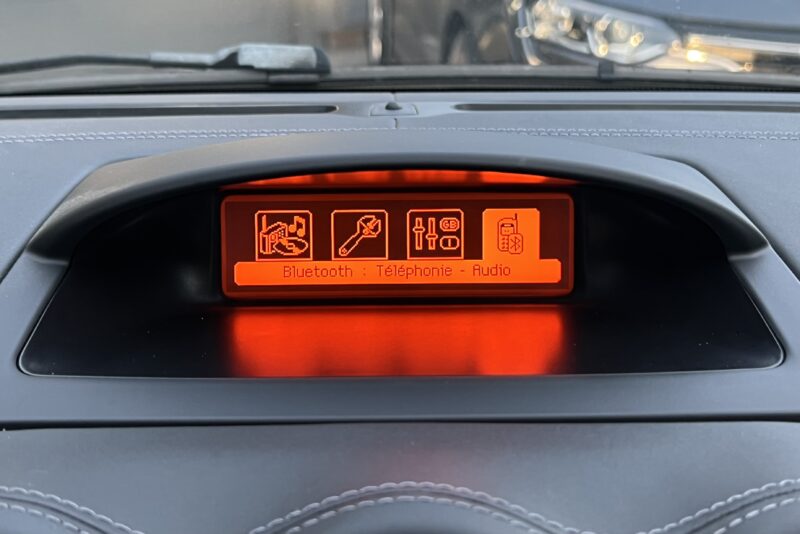 PEUGEOT RCZ 1.6 THP 156 Cv 1ERE MAIN 27 300 KMS ORIGINE FRANCE / CRIT AIR 1 - GARANTIE 1 AN