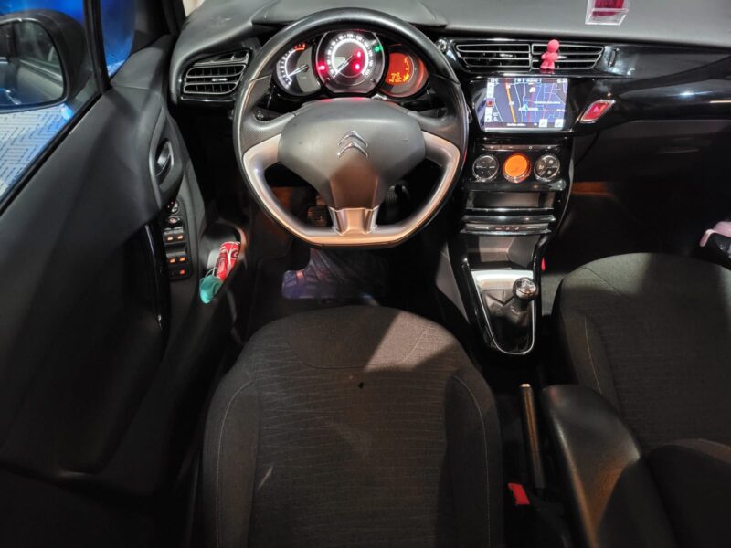 CITROEN C3 II 1.6 BlueHDi 100cv Exclusive // APPLE CARPLAY/CAMERA DE RECUL/PARE-BRISE PANORAMIQUE