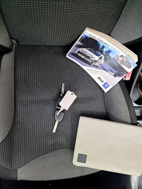 PEUGEOT 308 1.6 HDi 110 Premium