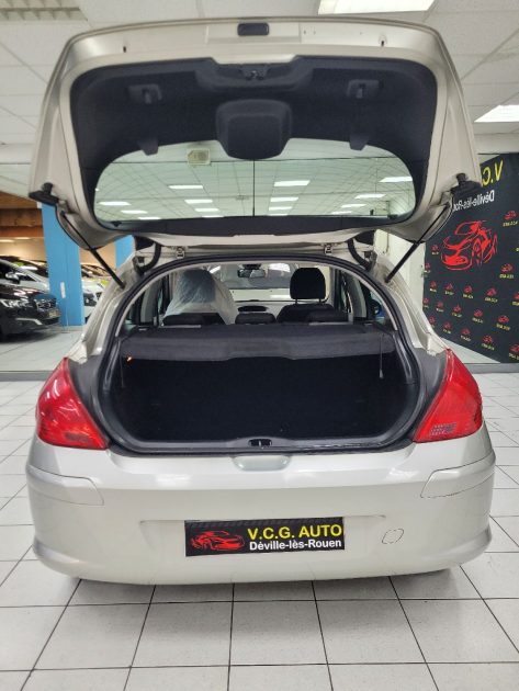 PEUGEOT 308 1.6 HDi 110 Premium