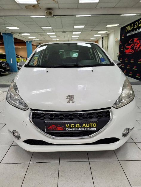 PEUGEOT 208 1.4 HDi 70 Urban Soul