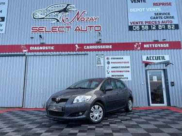 TOYOTA AURIS 2008