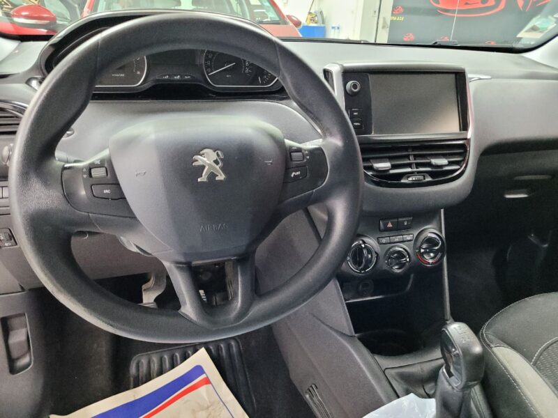 PEUGEOT 208 I 2016 1.6 HDi / BlueHDi 75 1560cm3 75cv
