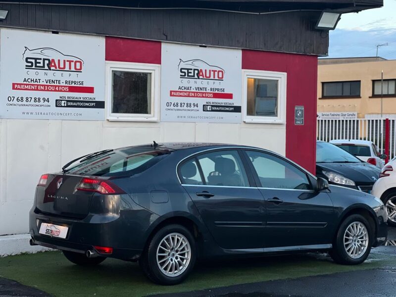 RENAULT LAGUNA III 2012