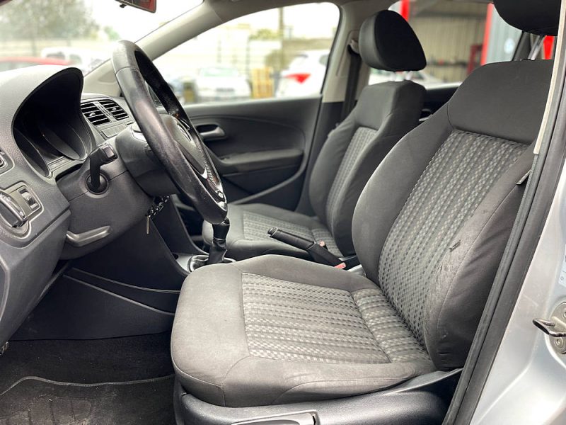 VOLKSWAGEN POLO V 2015