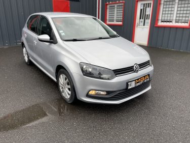 VOLKSWAGEN POLO V 2015