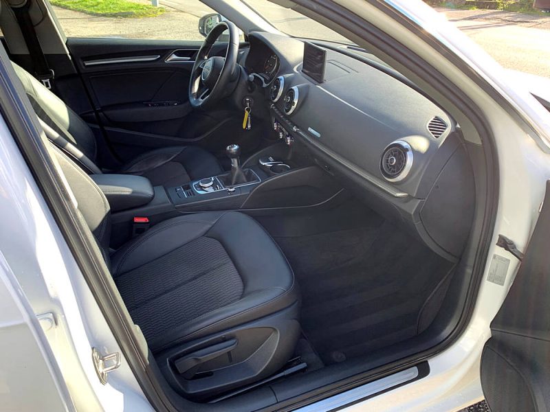 AUDI A3 SPORTBACK 1.6 TDI 110CV DESIGN - GARANTIE