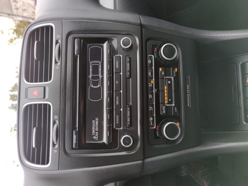 VOLKSWAGEN GOLF VI 2012