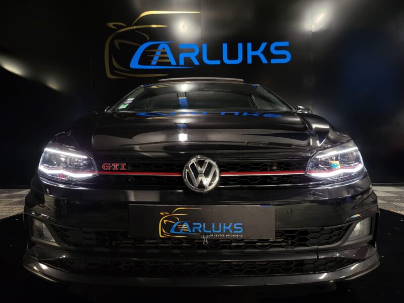 VOLKSWAGEN POLO VI GTI 2.0 TSI 200 cv / TOIT OUVRANT / CARPLAY / CAMERA
