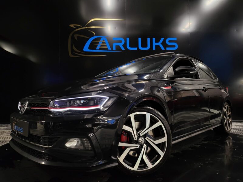 VOLKSWAGEN POLO VI GTI 2.0 TSI 200 cv / TOIT OUVRANT / CARPLAY / CAMERA